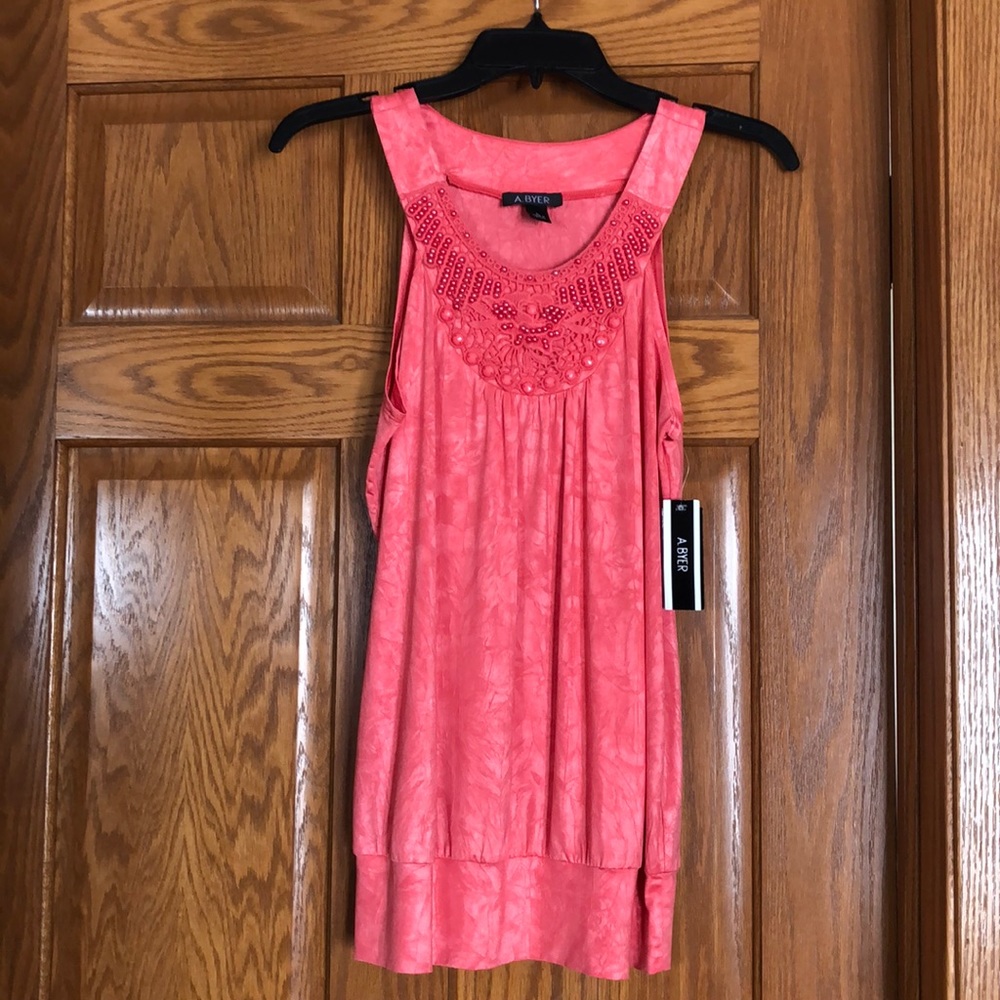 Brand new with tags A Beyer Tank